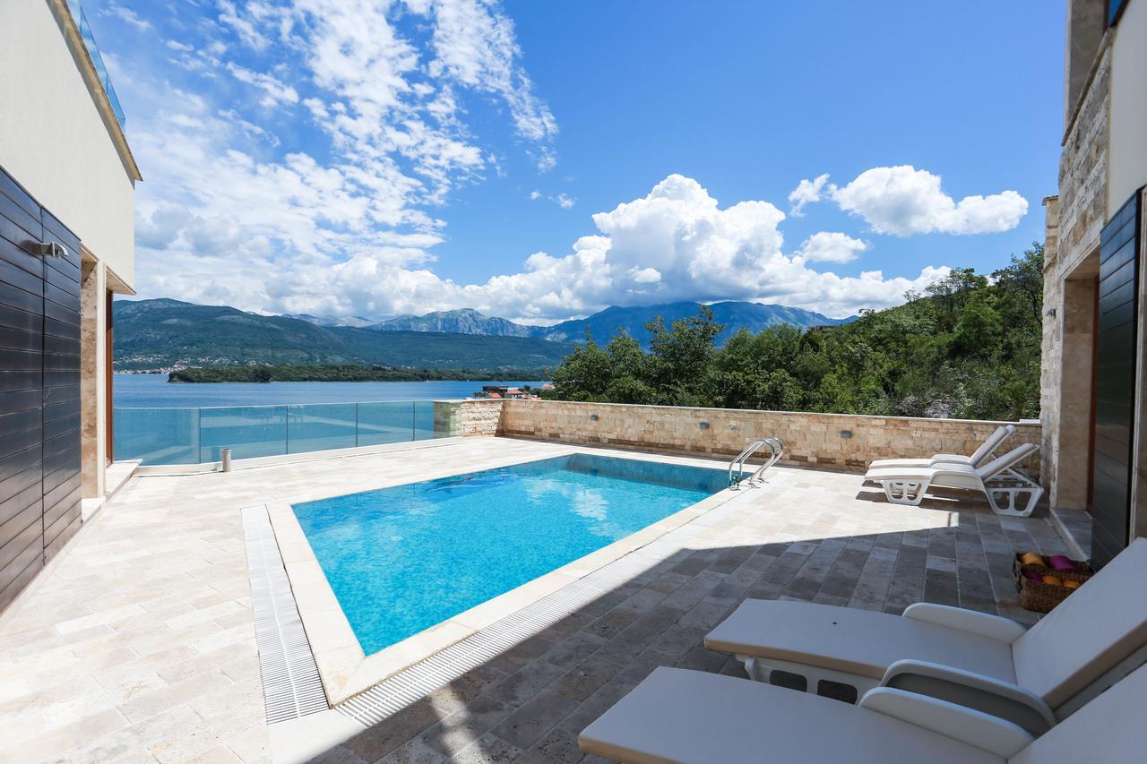 Villa Semiramis Tivat Exterior foto